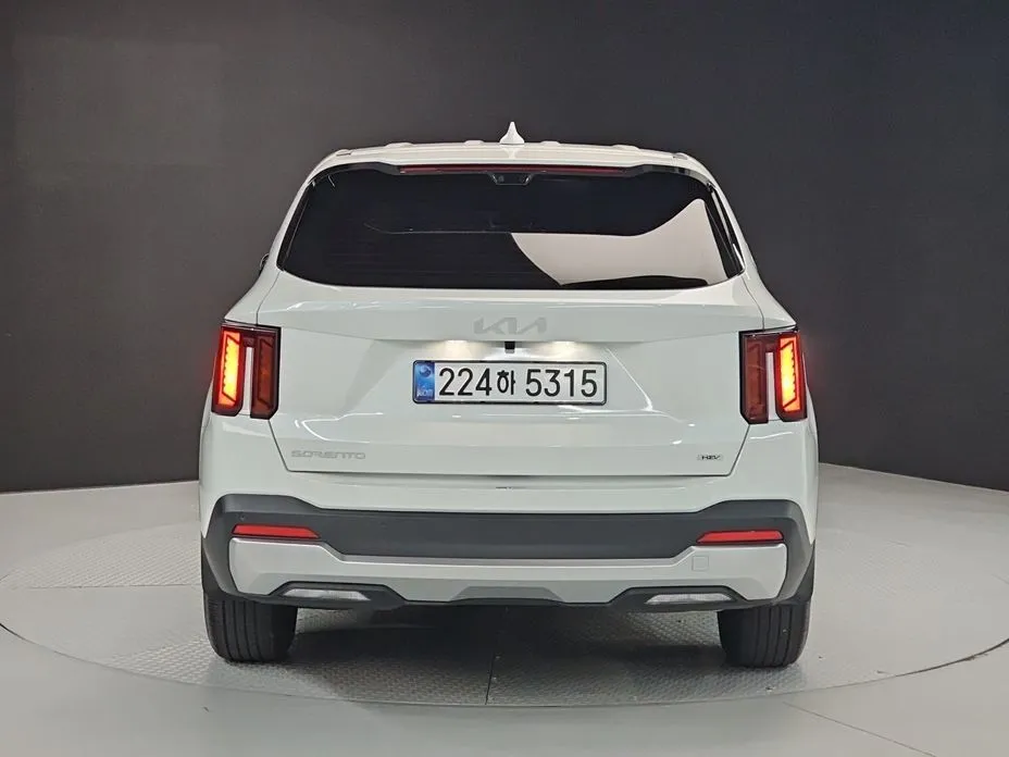 Kia Sorento — фото 3