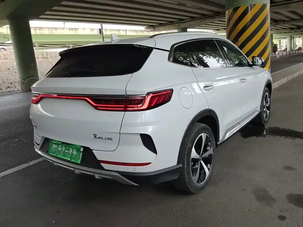 BYD PLUS New Energy — фото 9