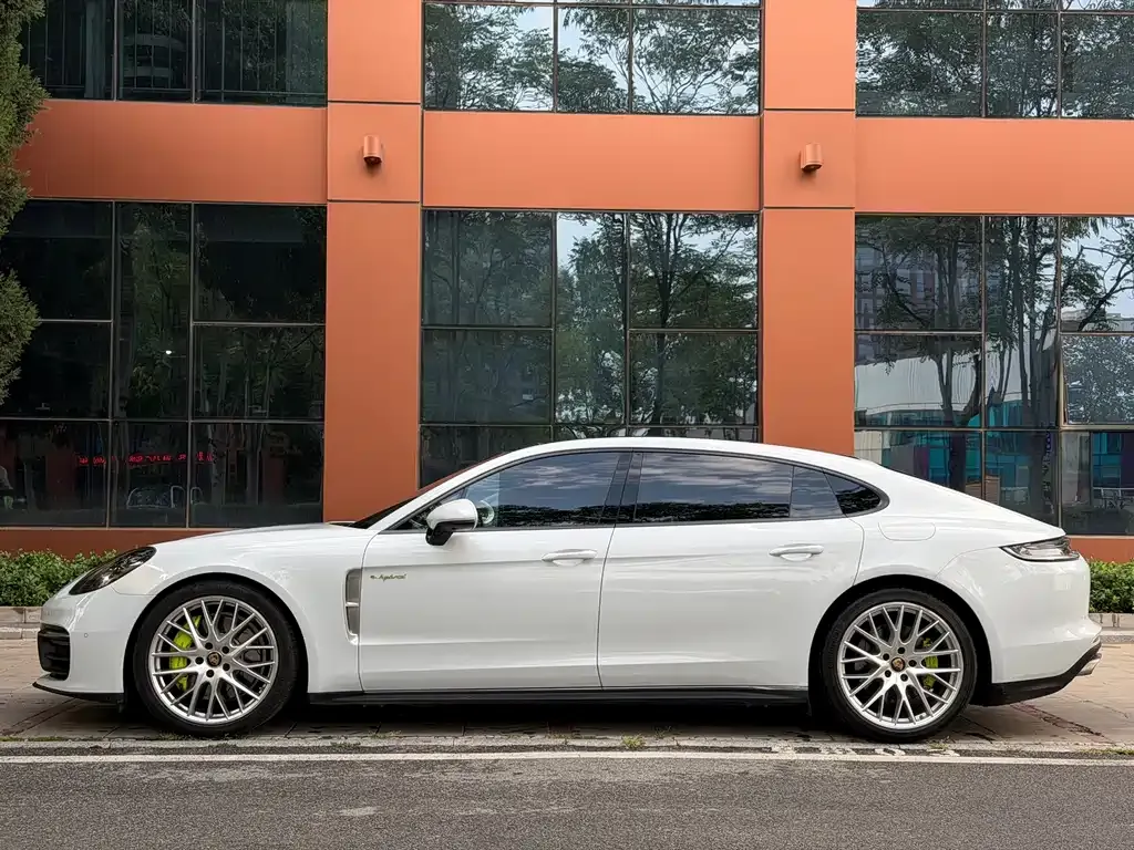 Porsche Panamera Hybrid — фото 7