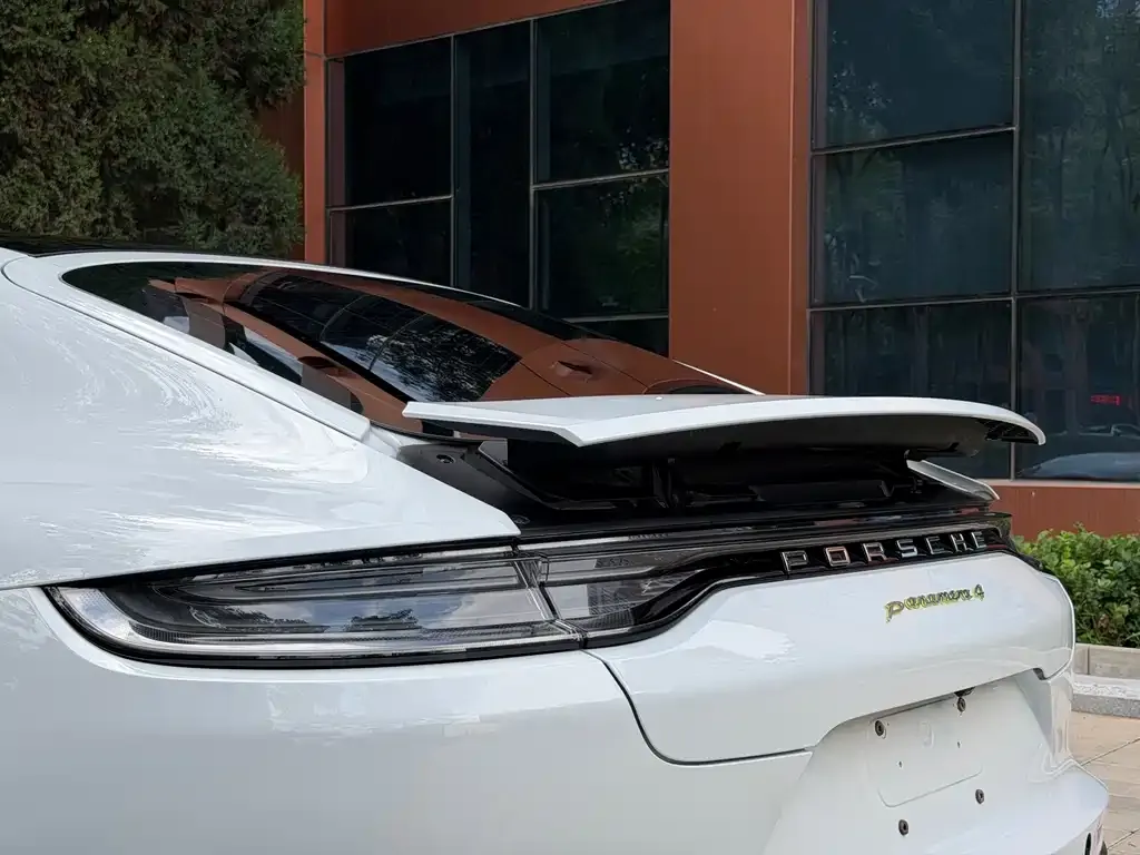 Porsche Panamera Hybrid — фото 9