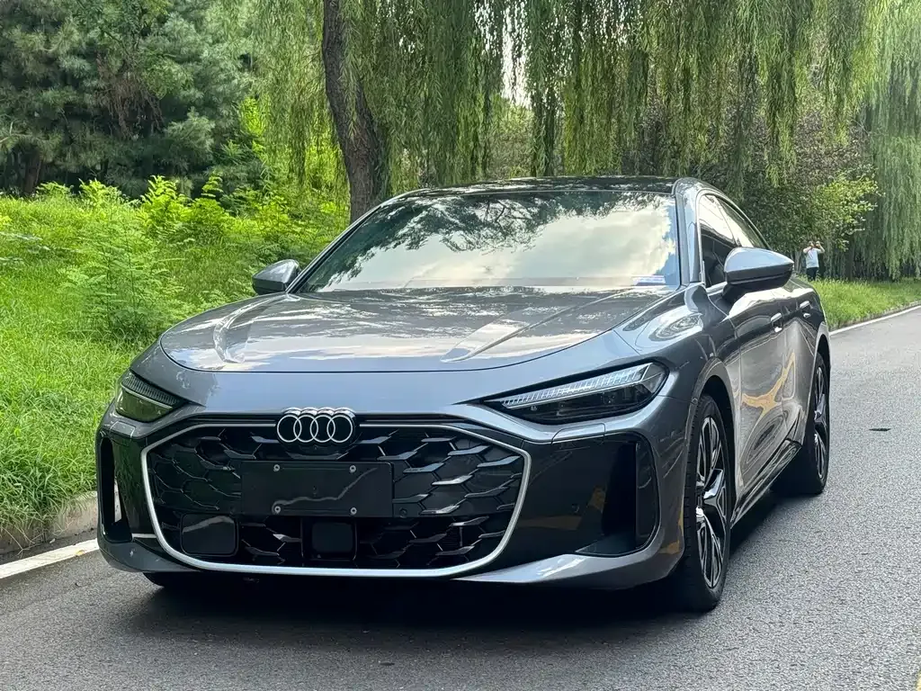 Audi A5L Sportback — фото 1