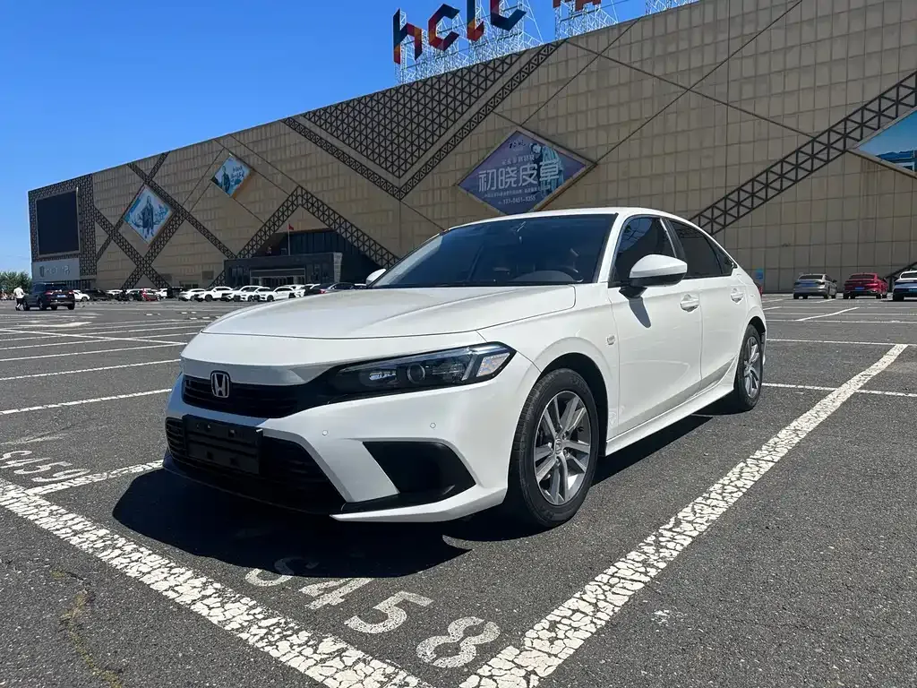 Honda Civic — фото 1