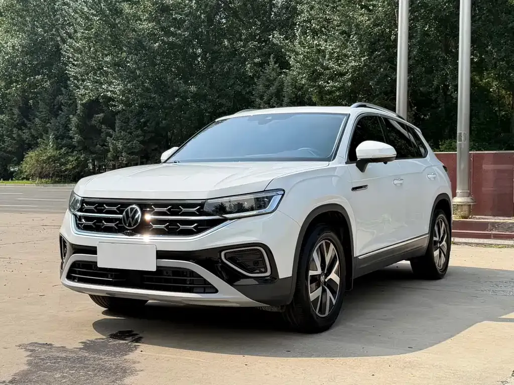 Volkswagen Tayron — фото 1