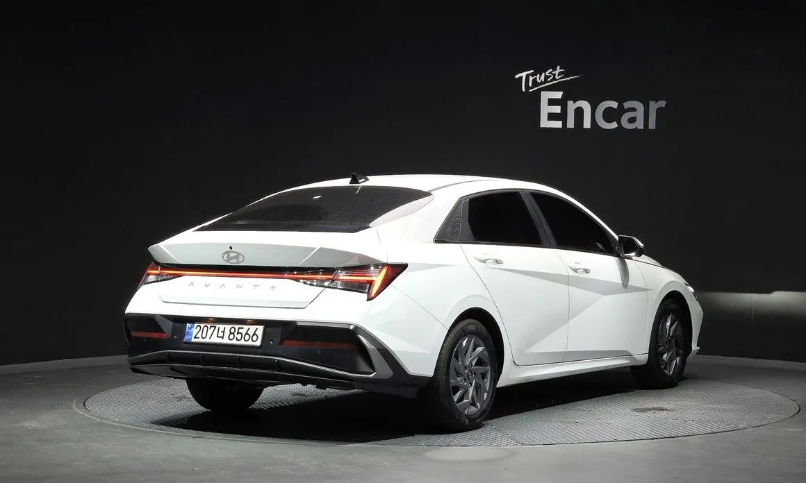 Hyundai AVANTE — фото 6