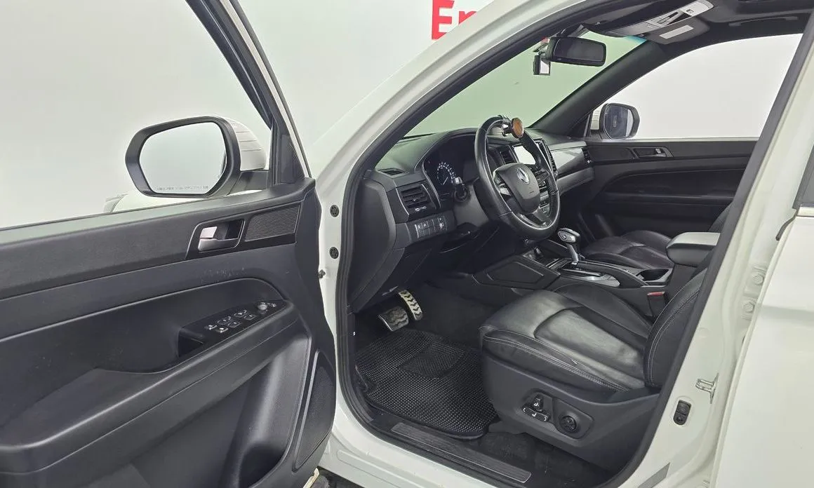 KG Mobility (Ssangyong) Rexton — фото 4