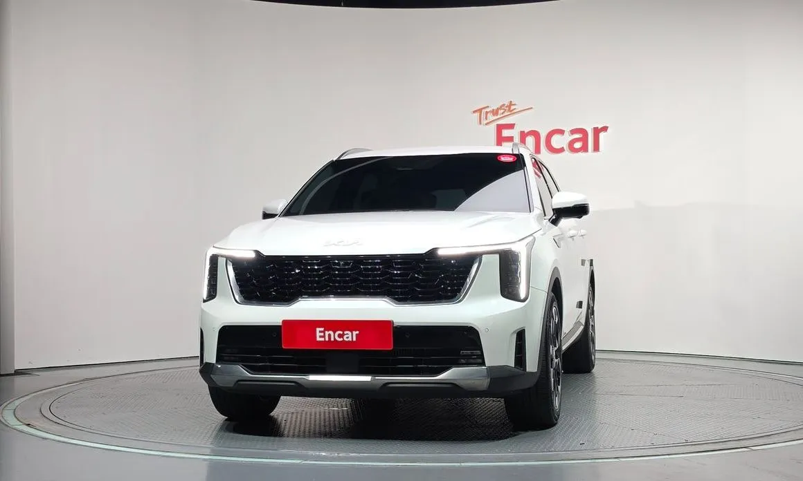 Kia Sorento — фото 9