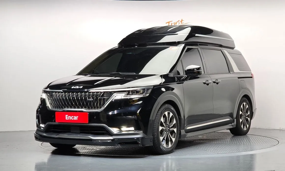Kia Carnival — фото 1