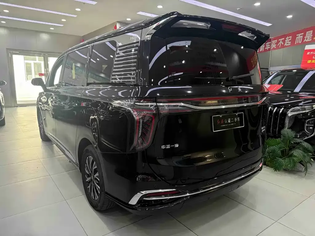 Hongqi HQ9 PHEV — фото 3