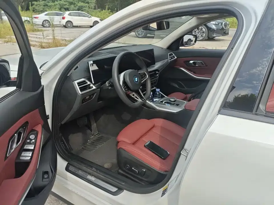 BMW i3 — фото 2