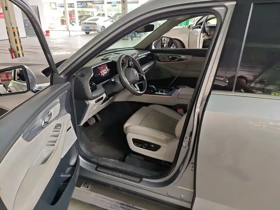 GAC Motor Trumpchi GS8 — фото 2