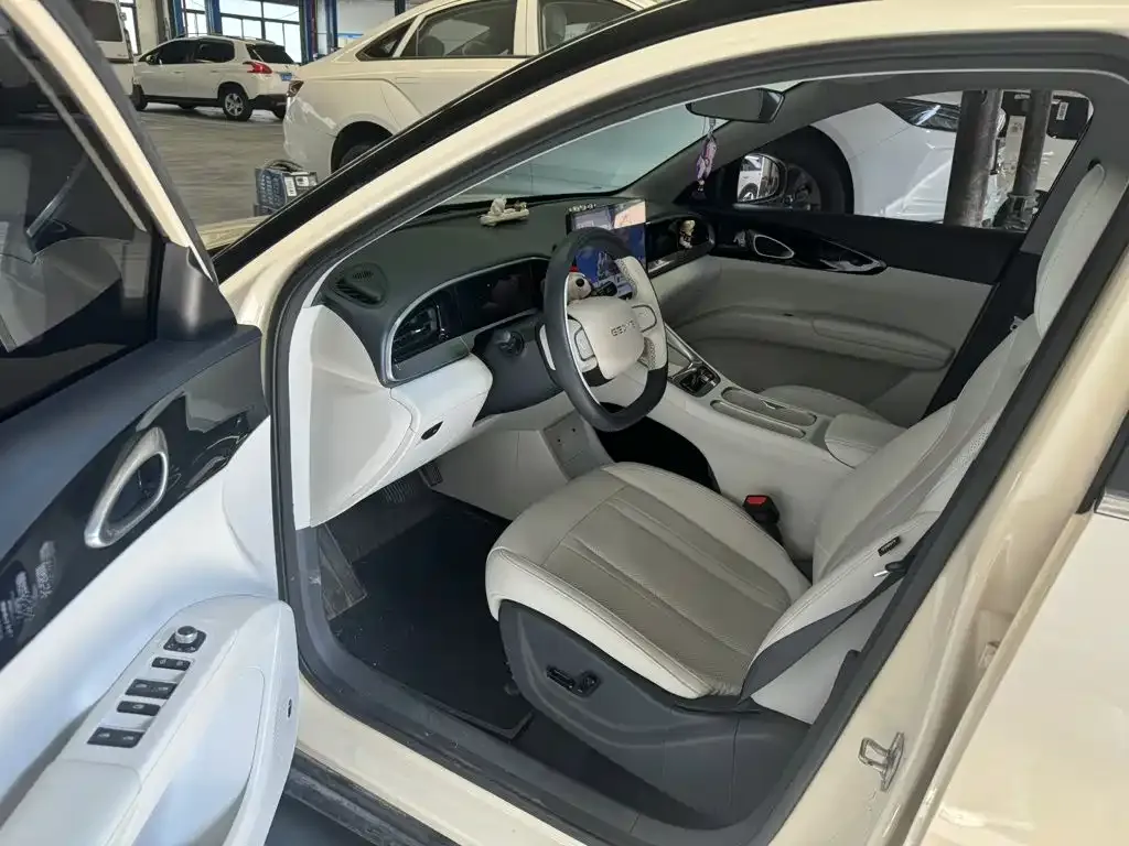 Geely Starburst — фото 4