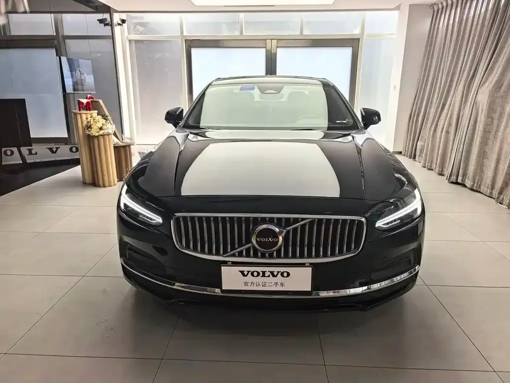 Volvo S90 — фото 2