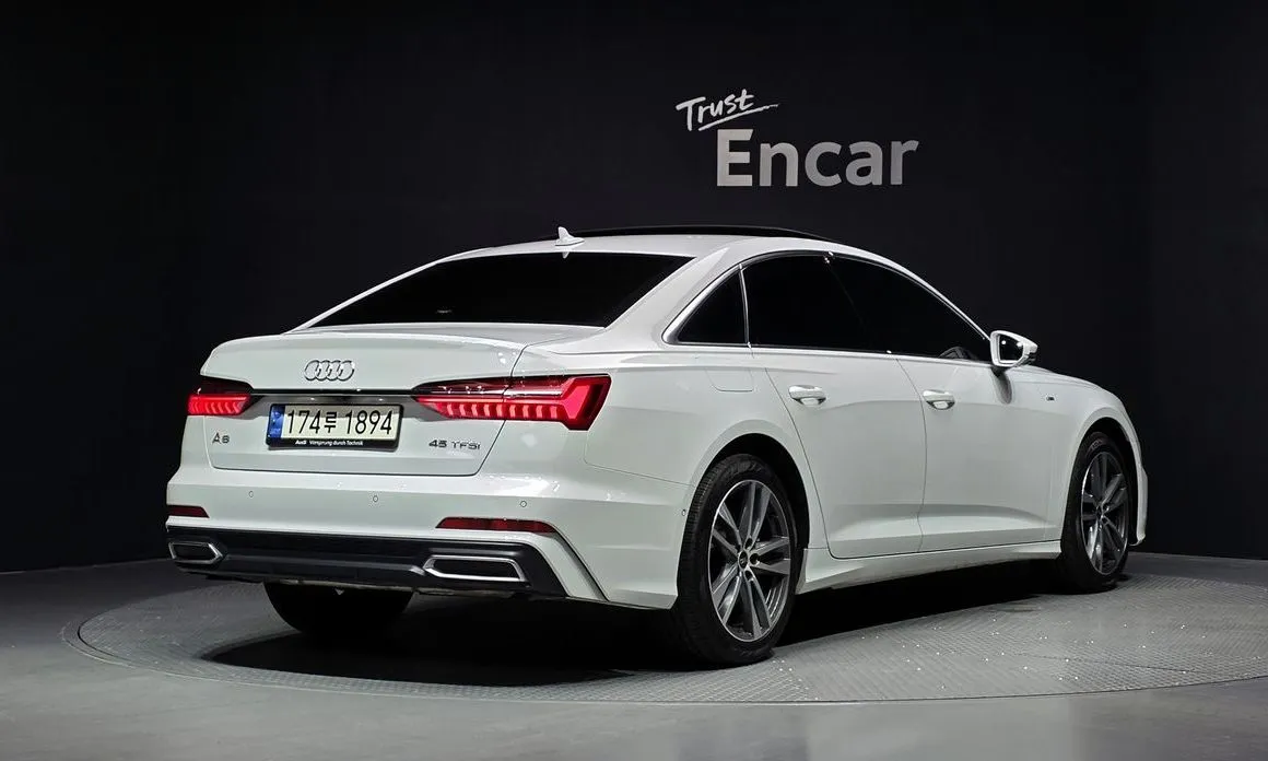 Audi A6 — фото 7