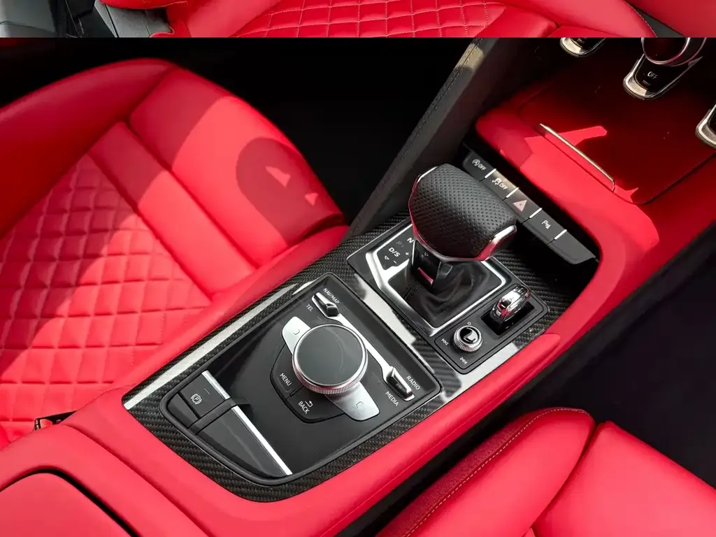 Audi R8 — фото 2