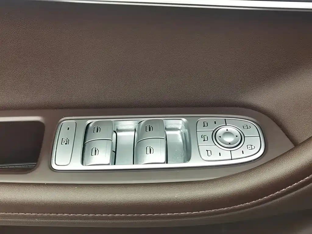 Chery Tiggo 8 PRO — фото 7
