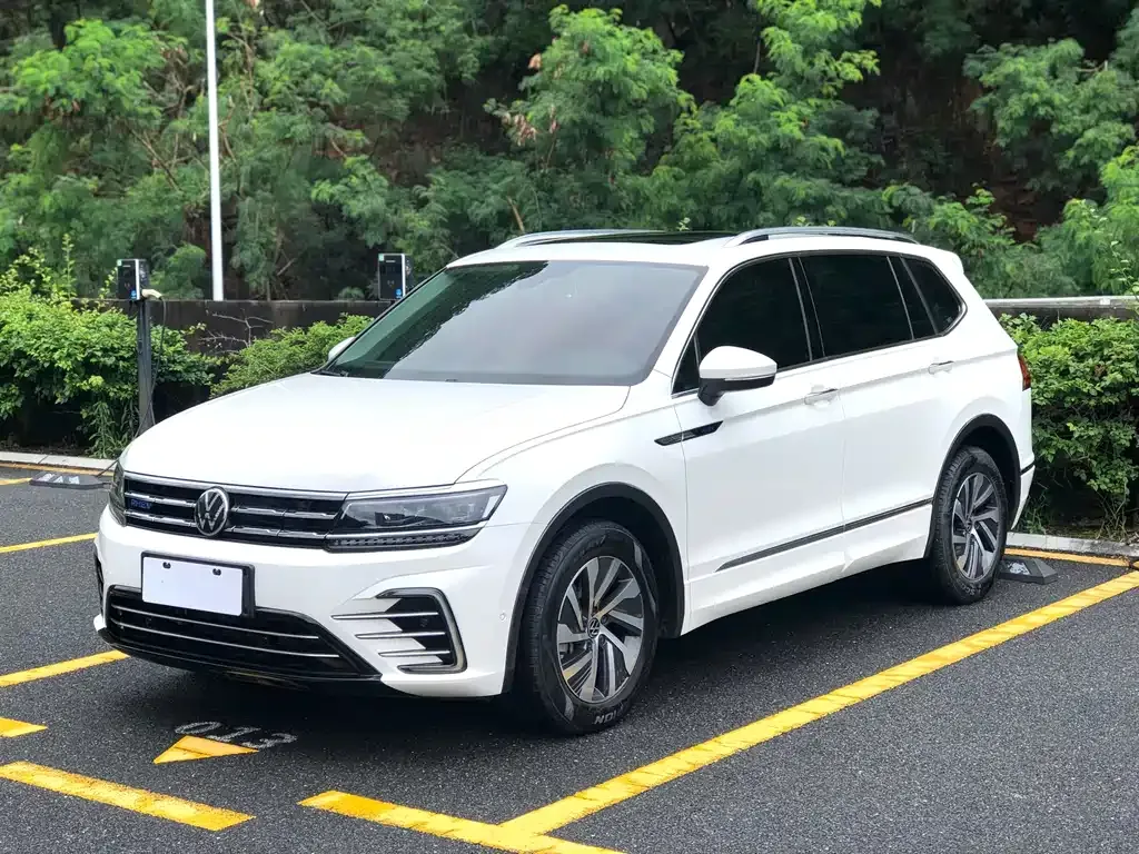 Volkswagen 途观L插电混动 — фото 1