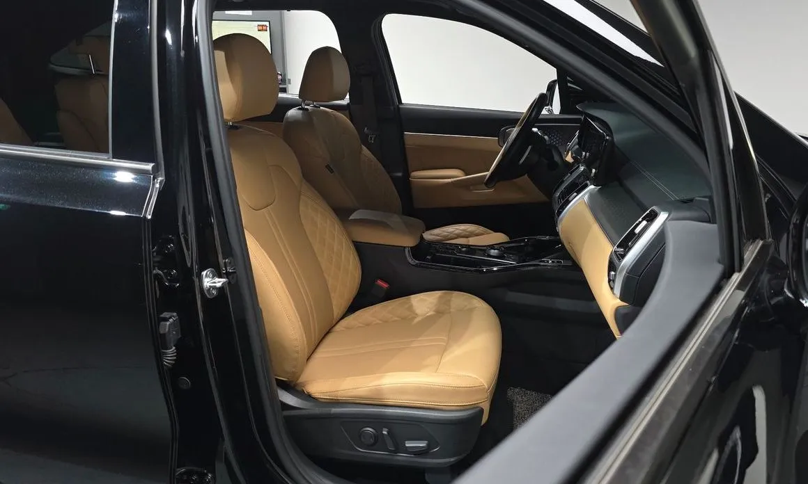 Kia Sorento — фото 9