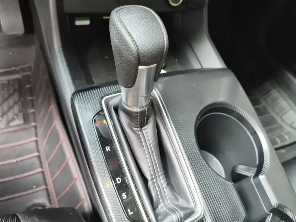Honda Civic — фото 6