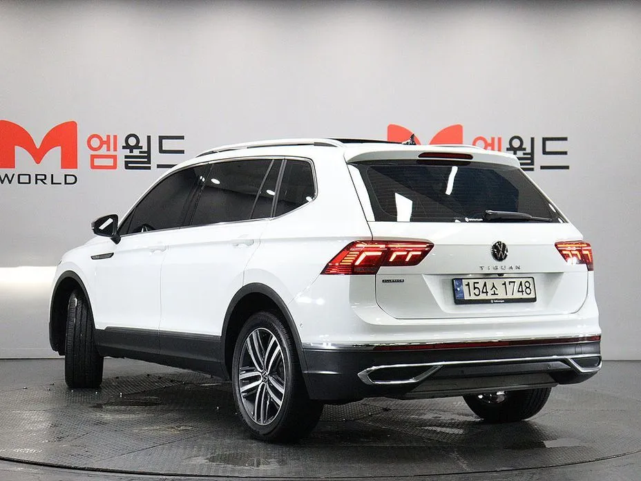 Volkswagen Tiguan — фото 7