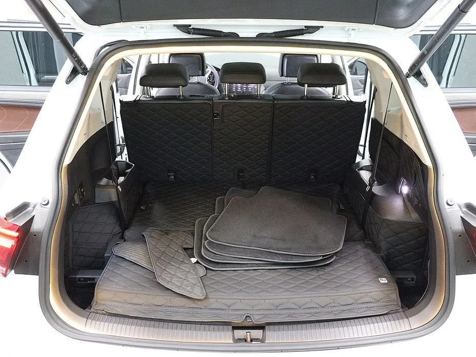 Volkswagen Tiguan — фото 4
