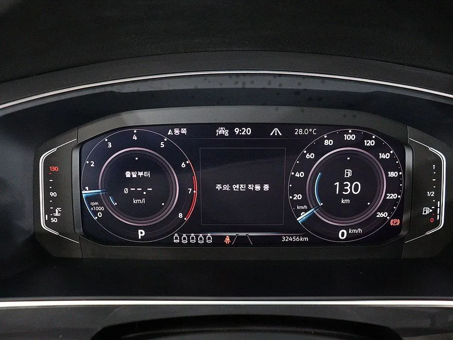 Volkswagen Tiguan — фото 10