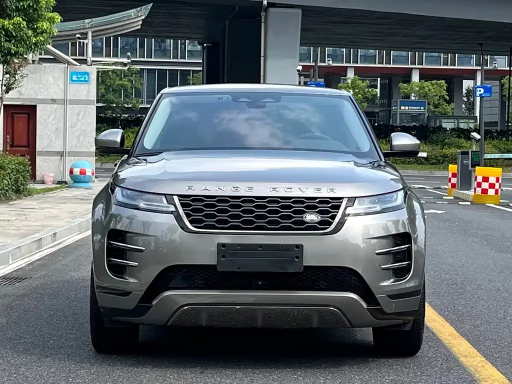 Land Rover Evoque PHEV — фото 4