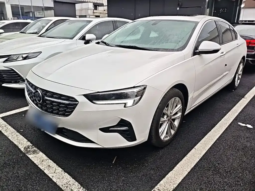 Buick Regal — фото 7