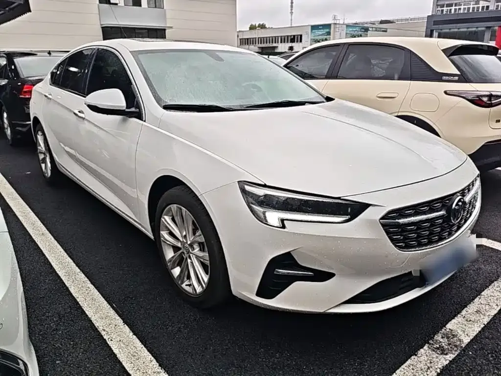Buick Regal — фото 9