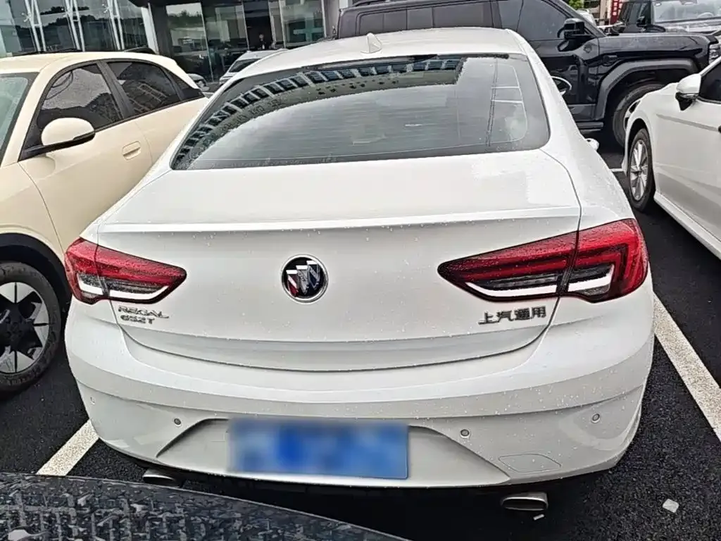 Buick Regal — фото 4