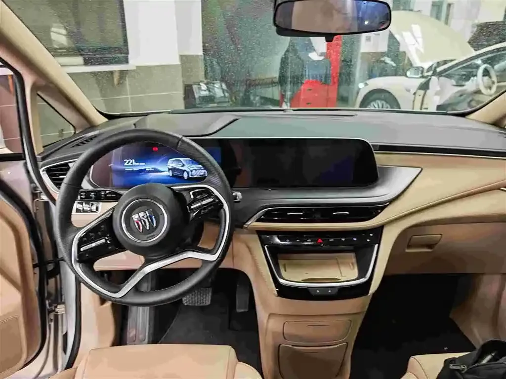 Buick GL8 Hybrid — фото 3