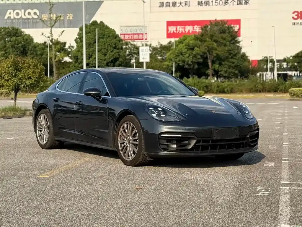 Porsche Panamera — фото 10
