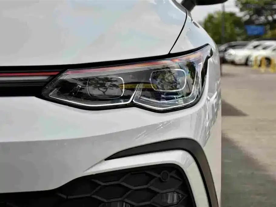 Volkswagen Golf GTI — фото 8