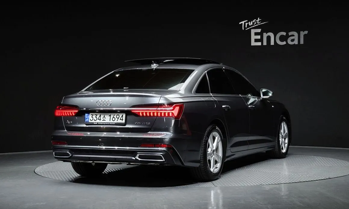 Audi A6 — фото 8