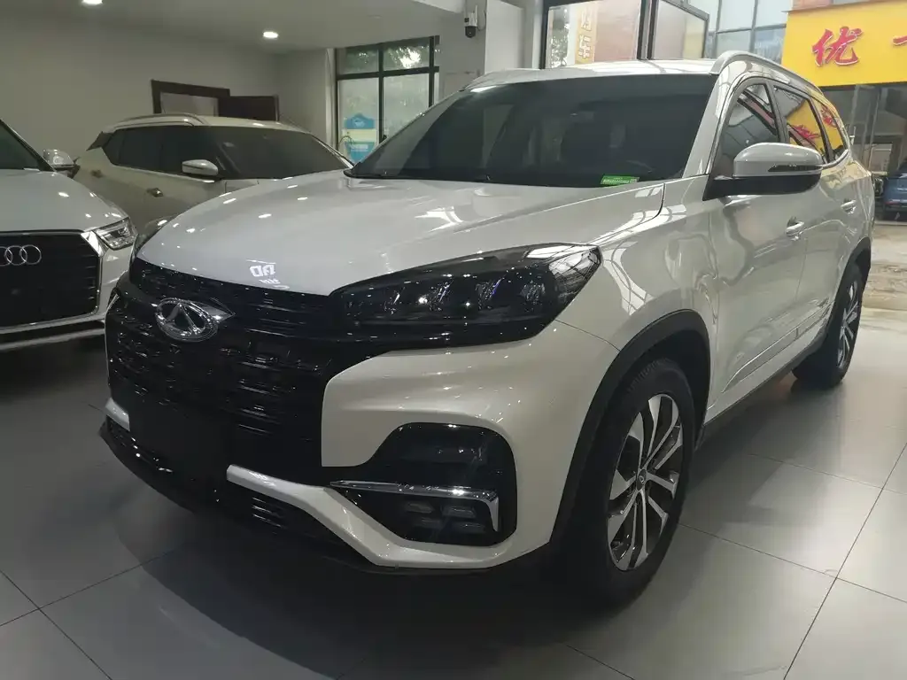 Chery Tiggo 8 — фото 1