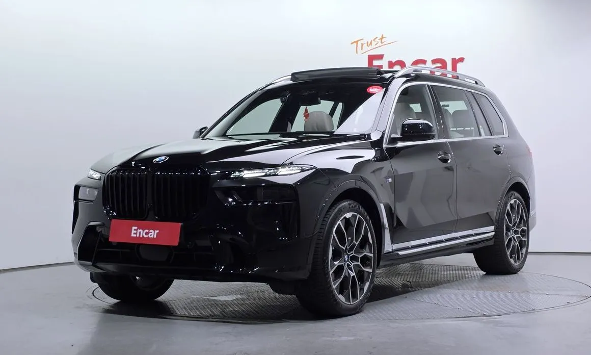 BMW X7 — фото 1