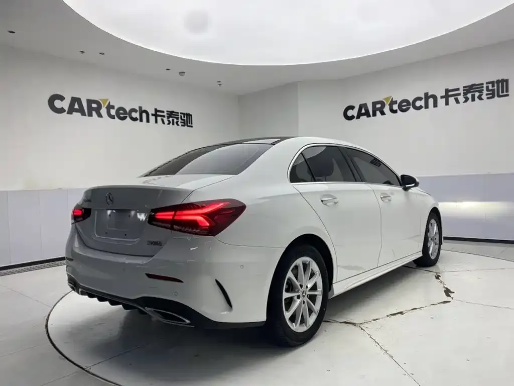 Mercedes-Benz A-Class — фото 10