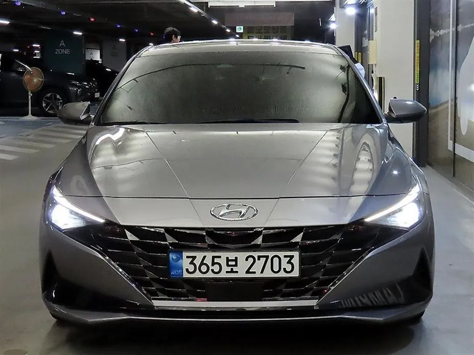 Hyundai AVANTE — фото 3