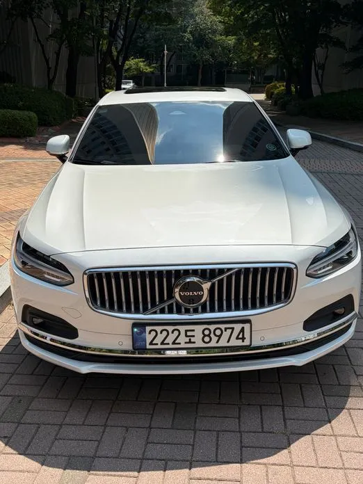 Volvo S90 — фото 1