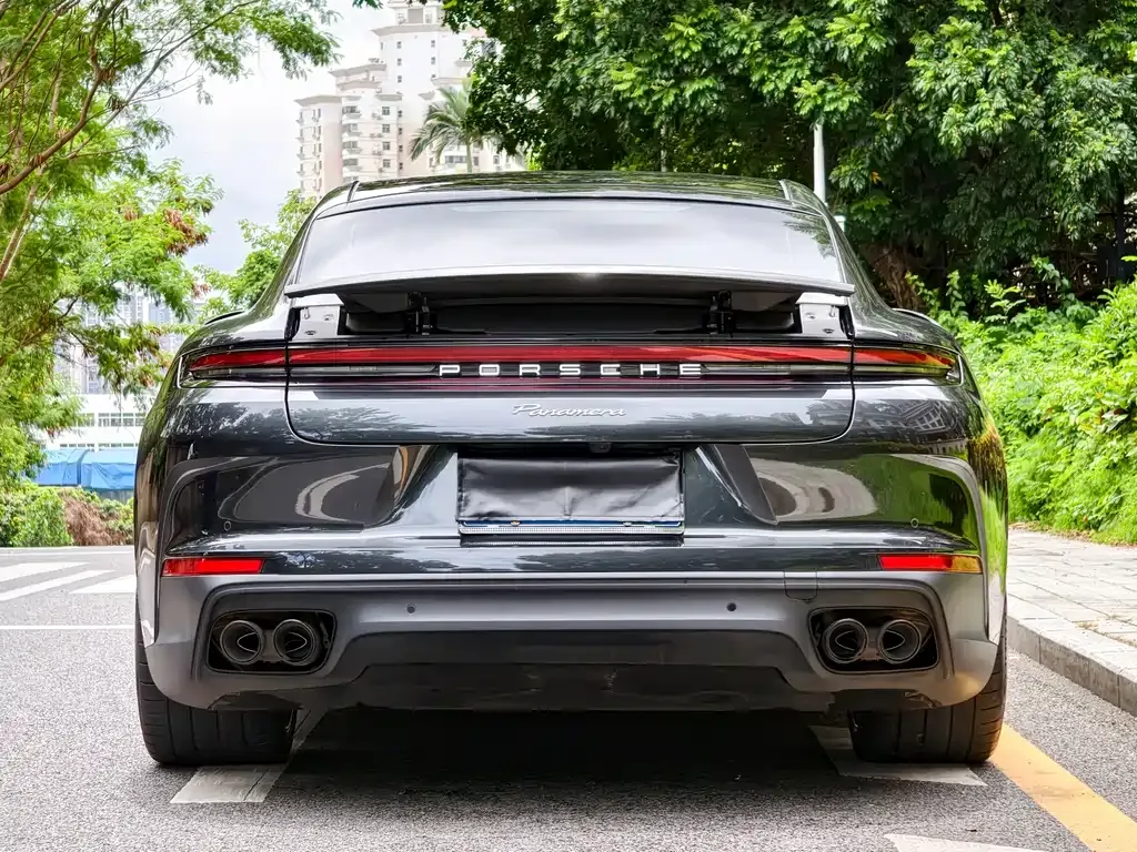Porsche Panamera — фото 10