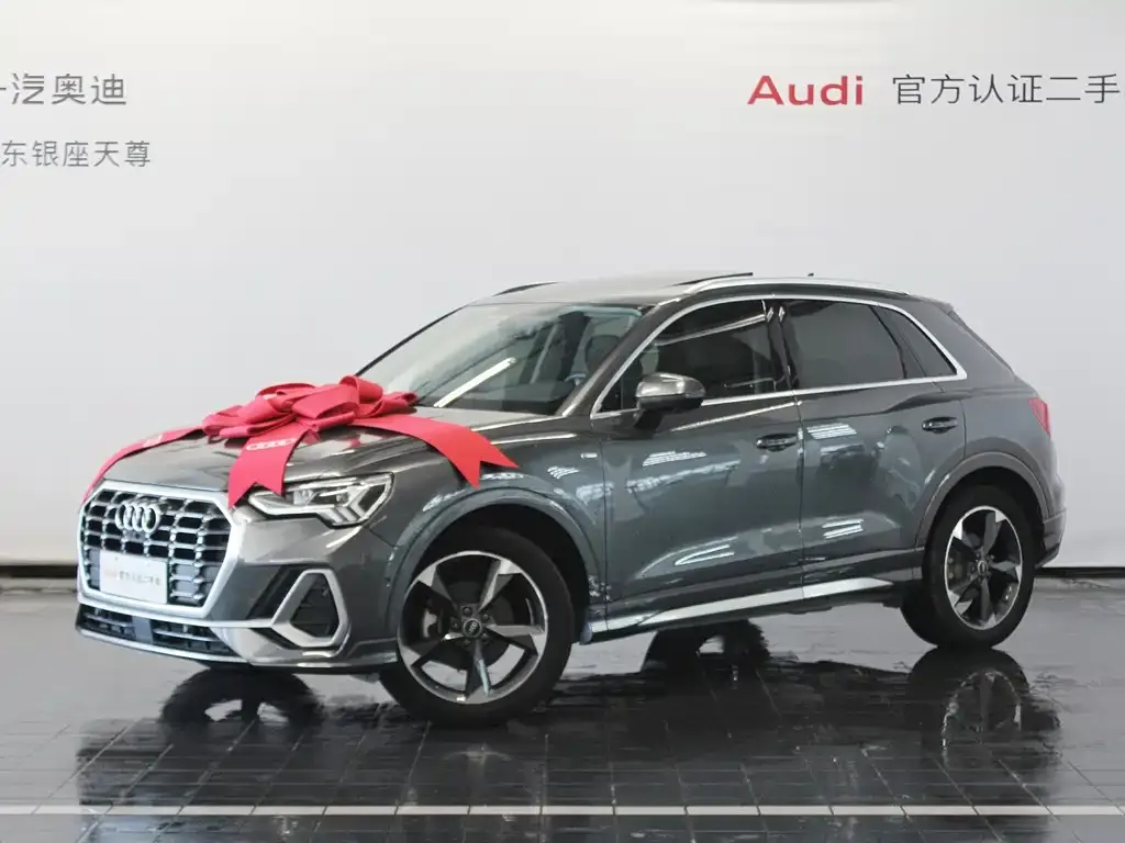 Audi Q3 — фото 9