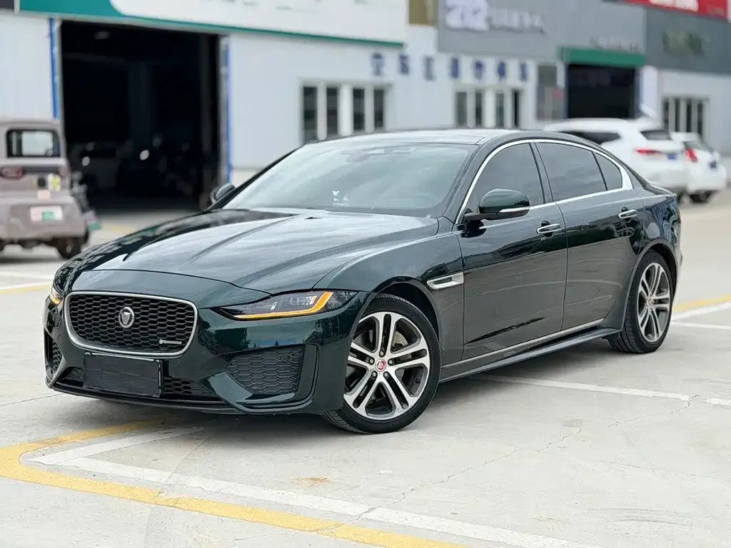 Jaguar XEL — фото 1