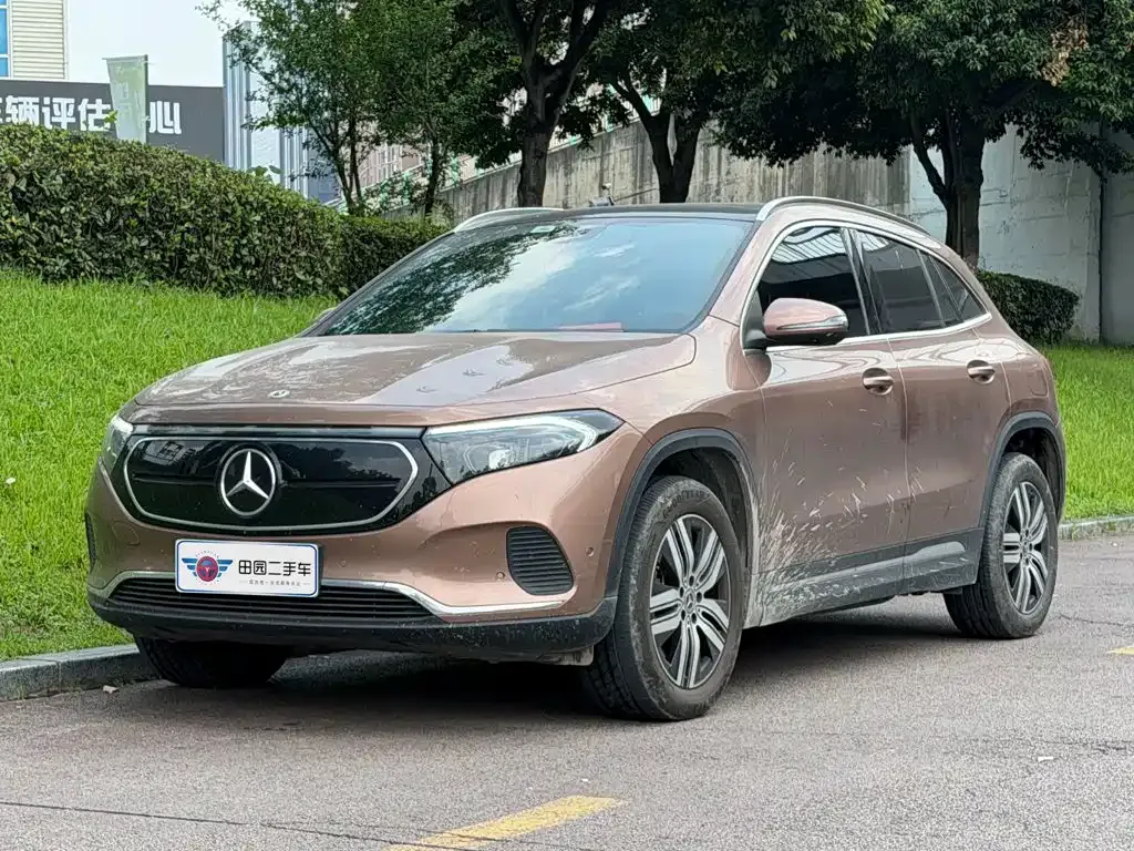 Mercedes-Benz EQA — фото 1