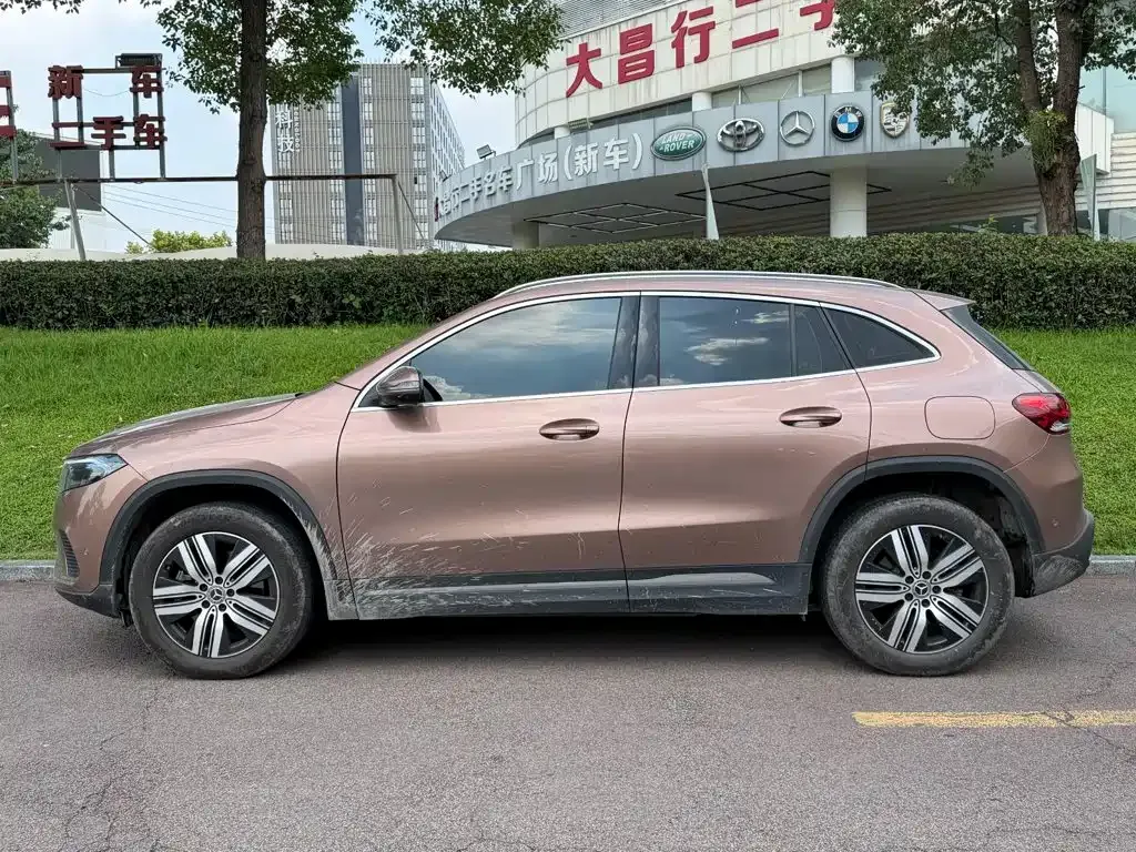 Mercedes-Benz EQA — фото 2