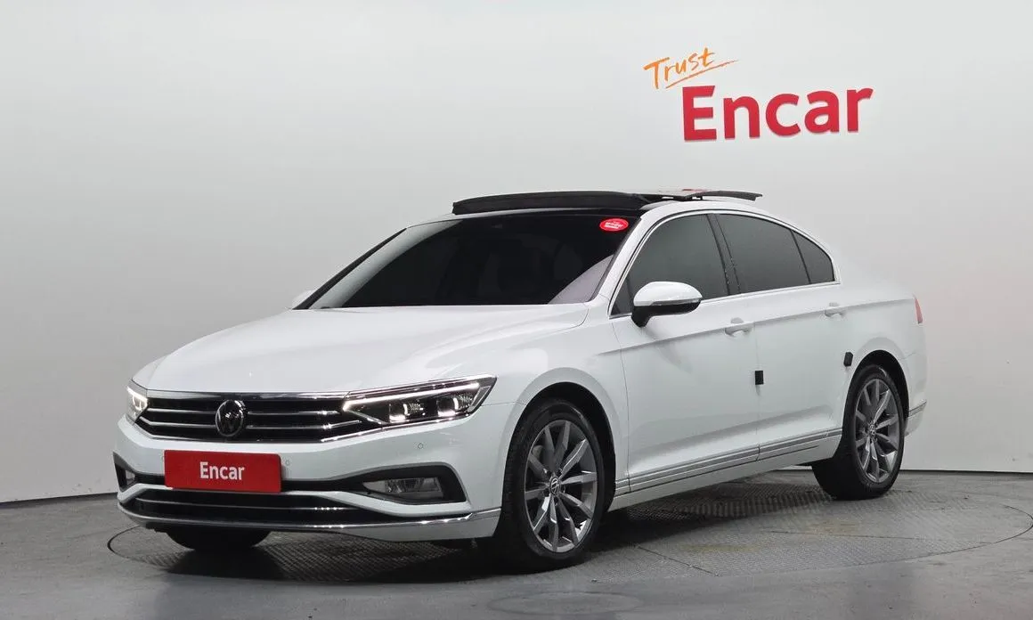 Volkswagen Passat — фото 1