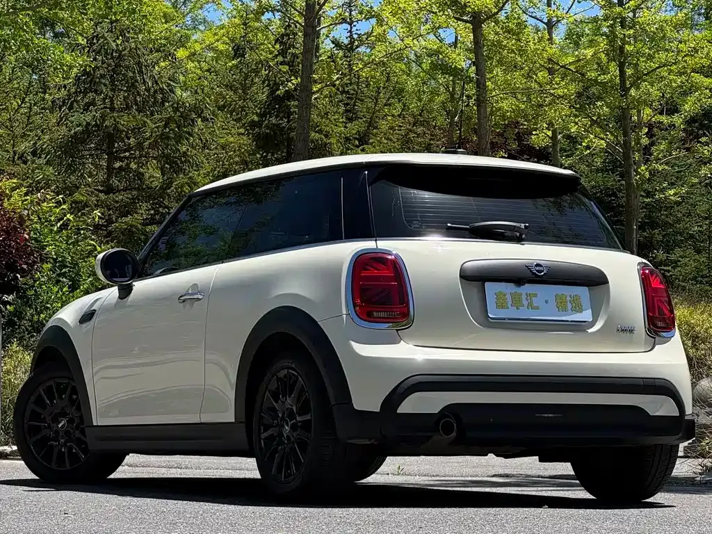 MINI Cooper (3-door) — фото 10