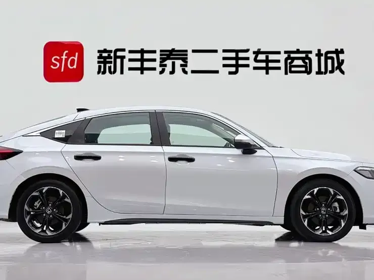 Honda Civic — фото 3