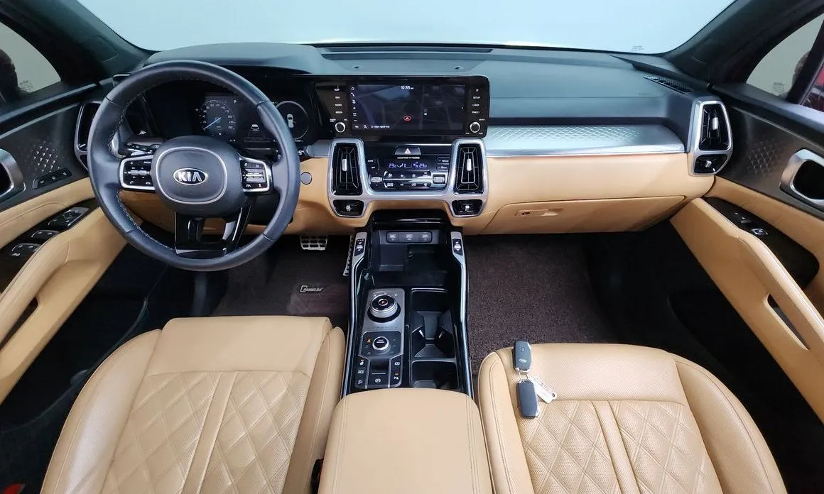 Kia Sorento — фото 6