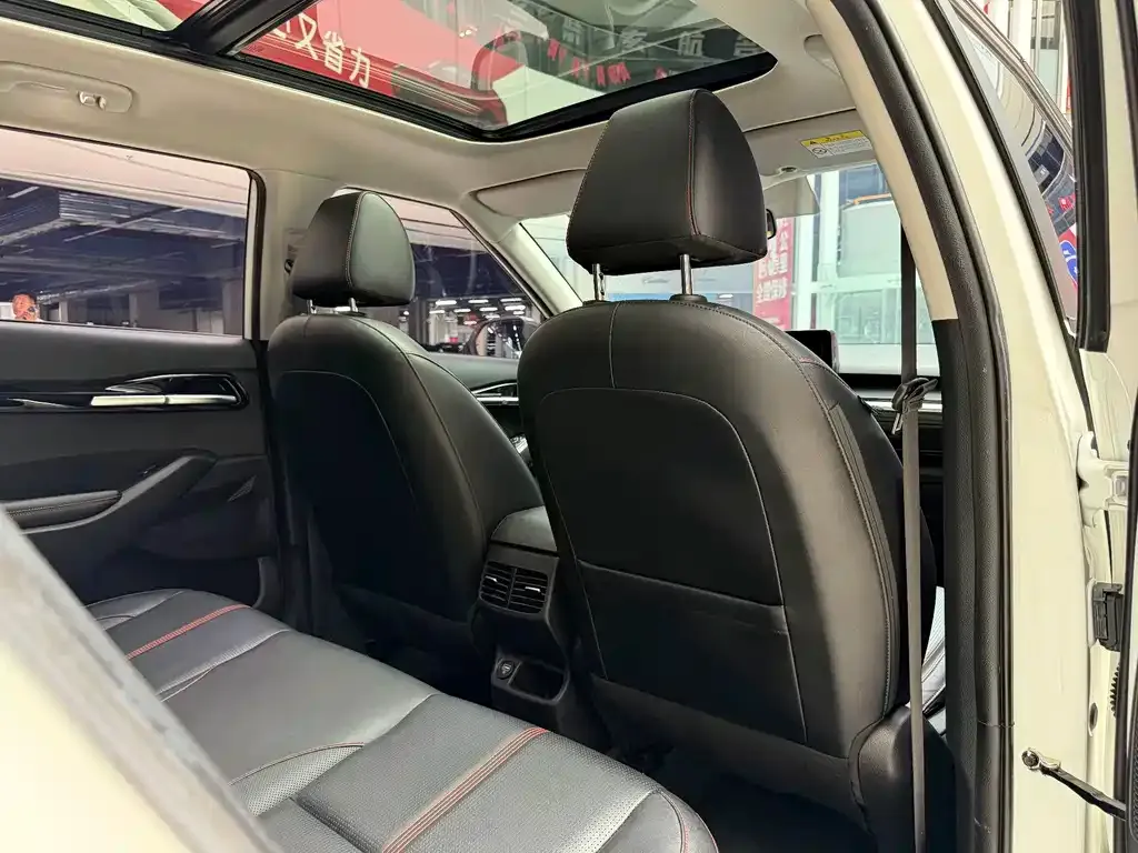Kia KX3 — фото 10