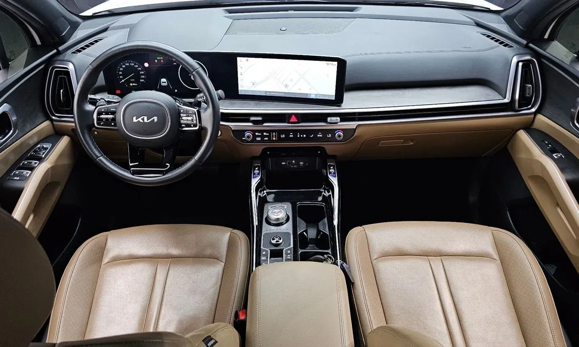 Kia Sorento — фото 9