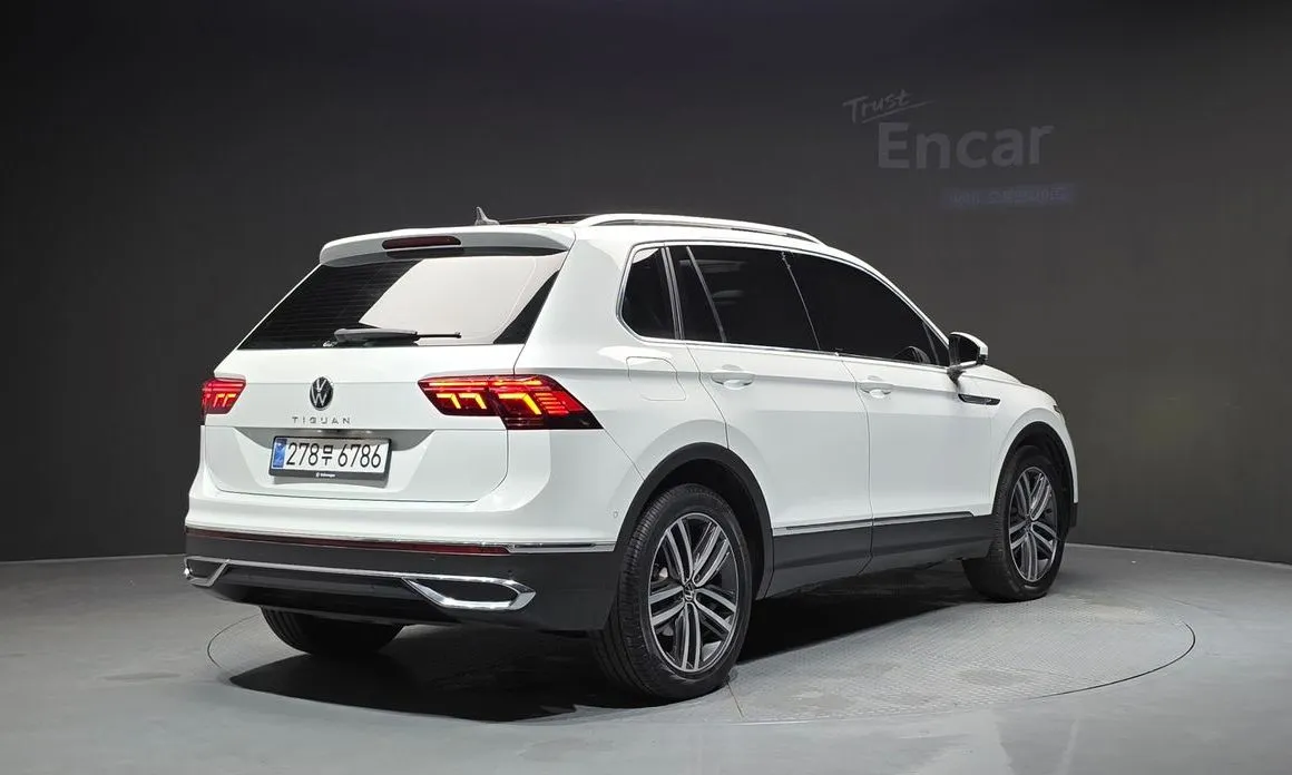 Volkswagen Tiguan — фото 2